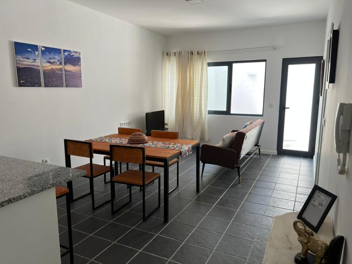 Tia Nita Apartamentos Mindelo Zewnętrze zdjęcie